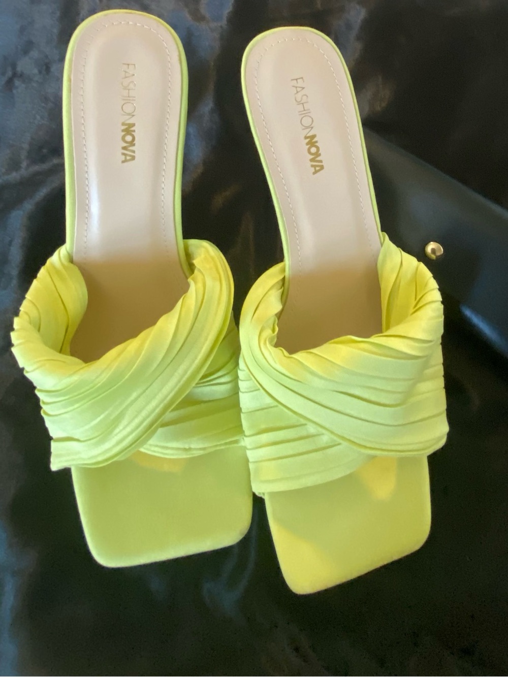 Fashion Nova chartreuse Twisted Slide Mules